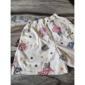 Vintage Cottagecore M Cream Floral Print‎ Smocked Waist Shorts 100% Cotton